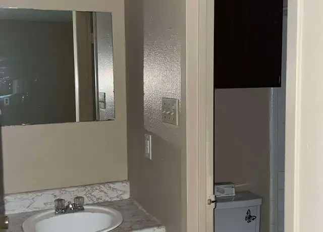 Property at 510 Veterans Ave Unit H, Marshall, TX, 75672, 1 bed, 1 bath, [object Object]