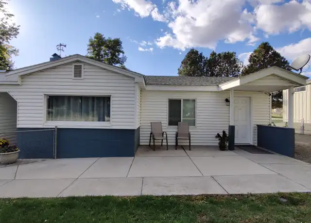 Property at 44102 N Dimmick Rd, Benton City, WA, 99320, 3 beds, 1 bath, [object Object]