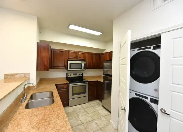 Property at Legend V Apartments - 2133 E 2nd St, Edmond, OK, 73034, 1-3 bed, 1-2 bath, [object Object]