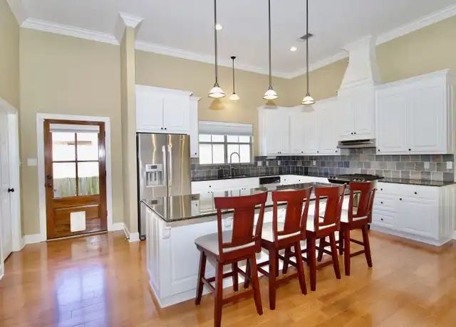 Property at 2166 Hillridge Ave, Baton Rouge, LA, 70810, 4 beds, 2 baths, [object Object]