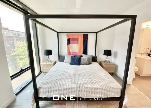 Property at 850 W Madison St Unit 3, Chicago, IL, 60607, 3 beds, 2 baths, [object Object]