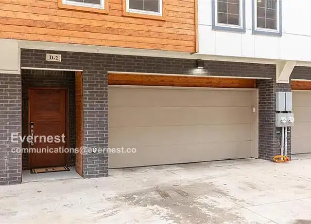 Property at 2318 Stutz Dr Unit D2, Dallas, TX, 75235, 3 beds, 3 baths, [object Object]
