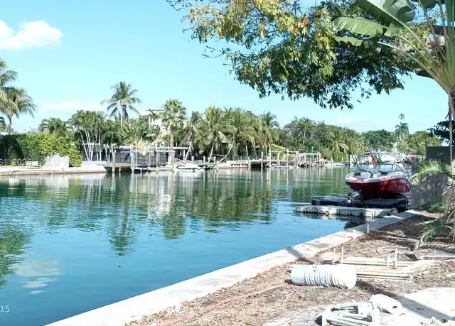 Property at 1725 Calais Dr Unit 6, Miami Beach, FL, 33141, 1 bed, 1 bath, [object Object]
