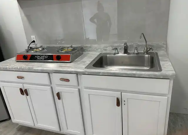 Property at 8480 NW 14th St Unit 1, Pembroke Pines, FL, 33024, 1 bed, 1 bath, [object Object]