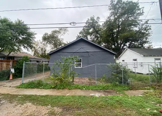 Property at 5414 Pardee St Unit A, Houston, TX, 77026, 3 beds, 2 baths, [object Object]