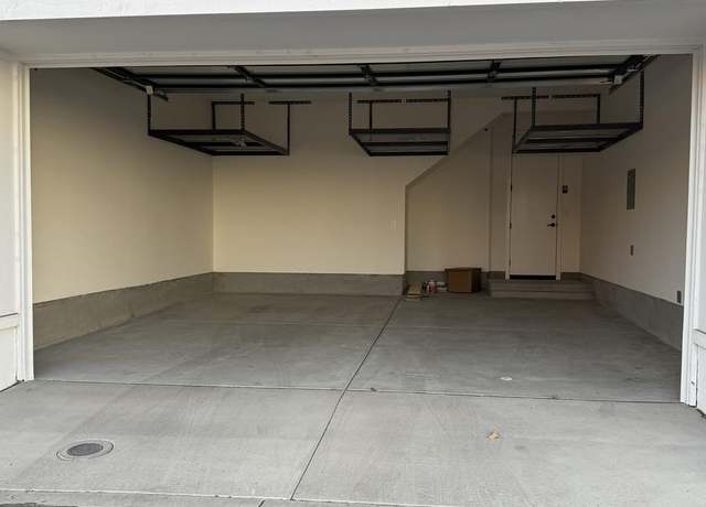 Photo of 1210 Molara Ln, Encinitas, CA 92024