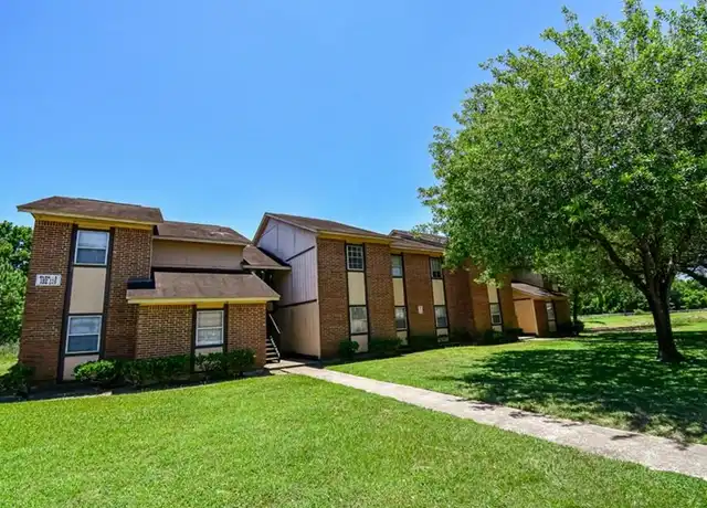 Property at 3025 Waller St Unit 101, Waller, TX, 77484, 1 bed, 1 bath, [object Object]
