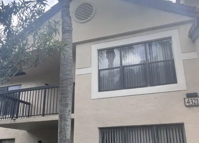 Property at 4281 W McNab Rd #10, Pompano Beach, FL, 33069, 1 bed, 1 bath, [object Object]