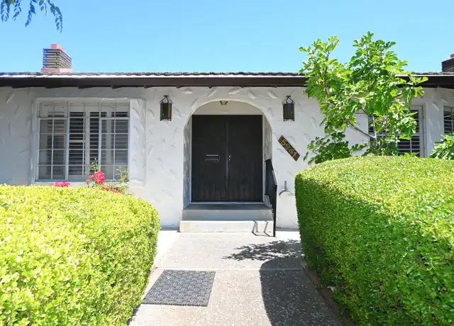 Property at 5941 S Land Park Dr, Sacramento, CA, 95822, 3 beds, 2 baths, [object Object]