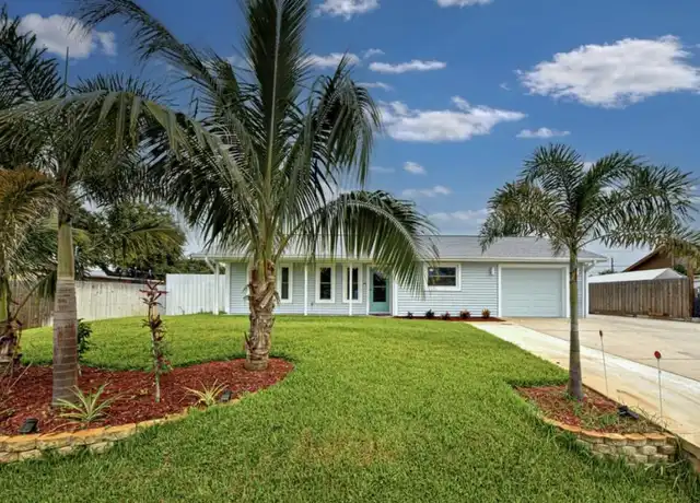 Property at 140 Bowdoin Rd, Venice, FL, 34293, 3 beds, 2 baths, [object Object]