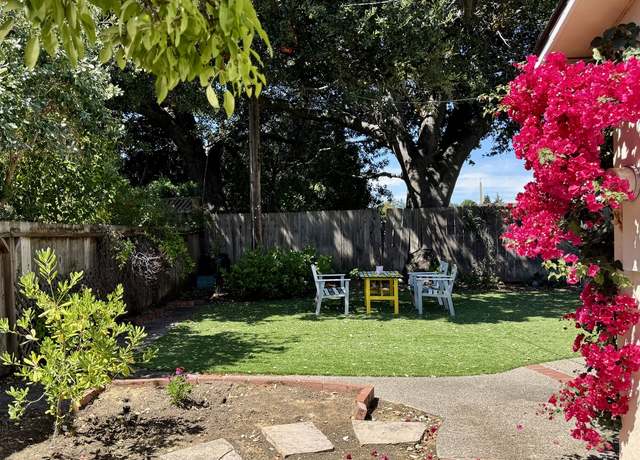 Photo of 1450 Meadow Ln, Mountain View, CA 94040