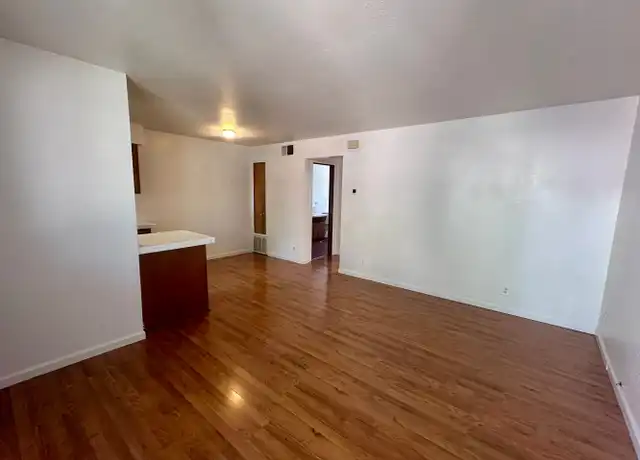 Property at 364 Wheeler Ave Unit B, Reno, NV, 89502, 1 bed, 1 bath, [object Object]