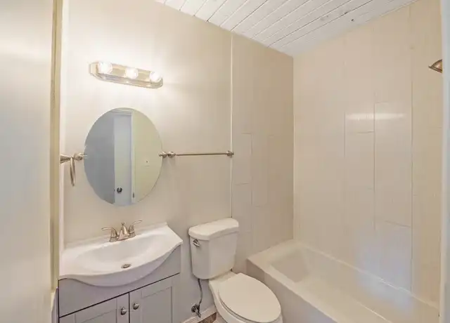 Property at 2105 Saint Cyr Ave SE Unit 9, Albuquerque, NM, 87106, 1 bed, 1 bath, [object Object]