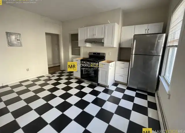 Property at 294 Prospect St Unit 1, Cambridge, MA, 02139, 2 beds, 1 bath, [object Object]