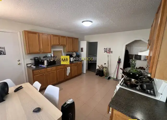 Property at 294 Prospect St Unit 1, Cambridge, MA, 02139, 2 beds, 1 bath, [object Object]