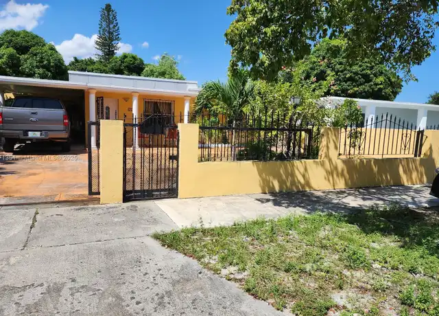Property at 661 E 43rd St, Hialeah, FL, 33013, 3 beds, 1 bath, [object Object]