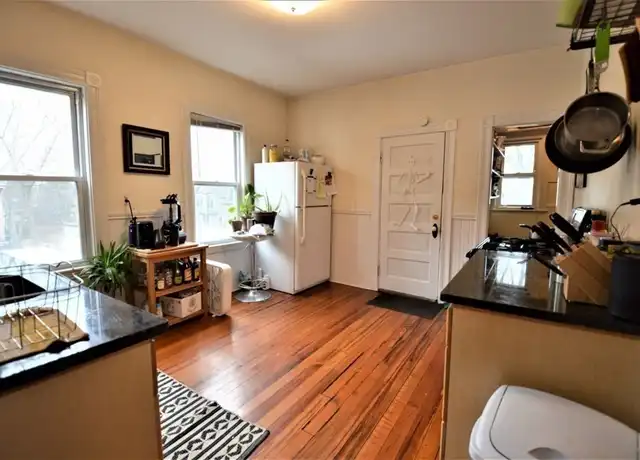 Property at 67 Washburn Ave #2, Cambridge, MA, 02140, 3 beds, 1 bath, [object Object]