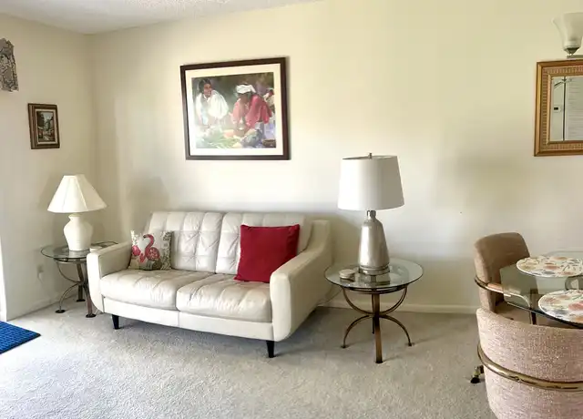 Property at 1420 Oak Hill Dr #104, Dunedin, FL, 34698, 1 bed, 1 bath, [object Object]