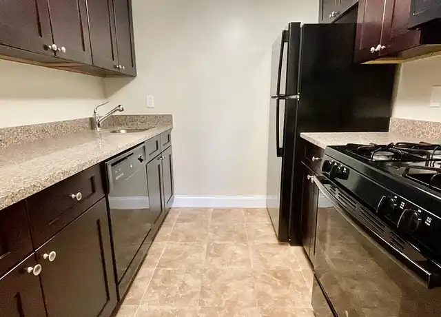 Property at Elide House (2 Park) - 2 Park Ave, Eastchester, NY, 10709, 1 bed, 1 bath, [object Object]
