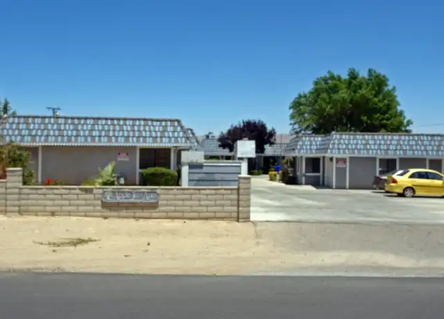 Property at 16025 Chehalis Rd Unit 3, Apple Valley, CA, 92307, 2 beds, 1 bath, [object Object]