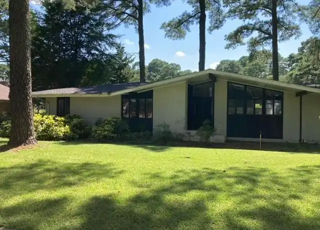 Property at 2805 Acres Rd, Portsmouth, VA, 23703, 3 beds, 2 baths, [object Object]