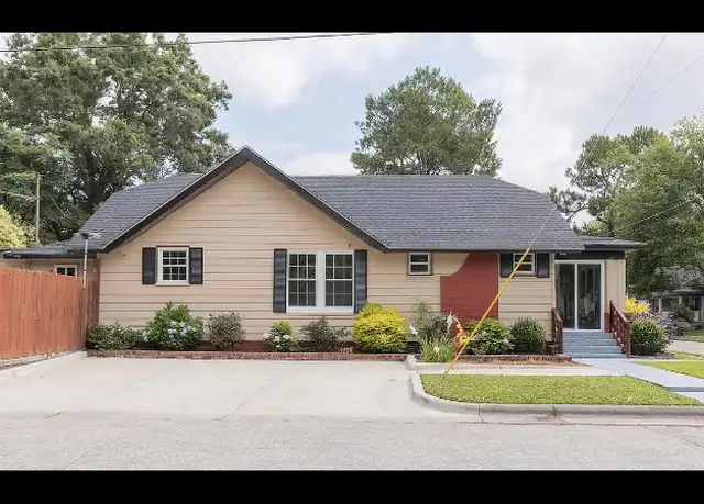 Property at 301 Vick St E, Wilson, NC, 27893, 3 beds, 1 bath, [object Object]