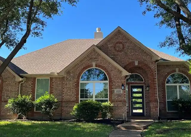 Property at 4028 Eastleigh Dr, Plano, TX, 75024, 4 beds, 2 baths, [object Object]