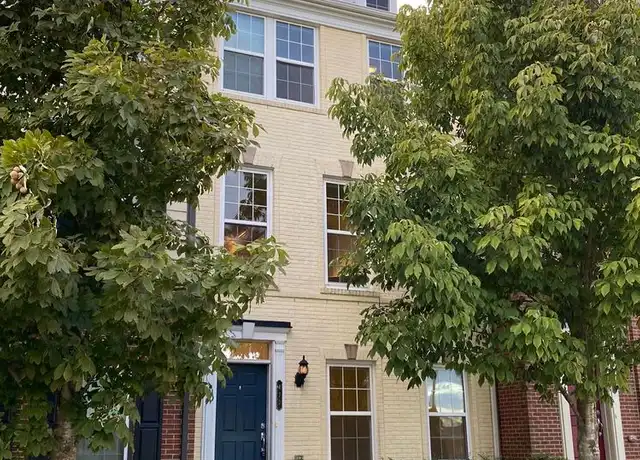 Property at 477 Flameflower Ter SE, Leesburg, VA, 20175, 4 beds, 3.5 baths, [object Object]