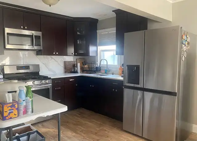 Property at 447 Highland Ave, Palisades Park, NJ, 07650, 3 beds, 2 baths, [object Object]