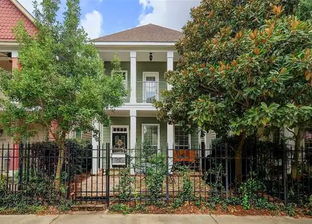 Property at 5816 Kiam St, Houston, TX, 77007, 3 beds, 3 baths, [object Object]