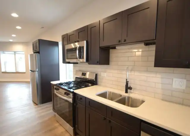 Property at 4409 N Kimball Ave Unit 2R, Chicago, IL, 60618, 1 bed, 1 bath, [object Object]