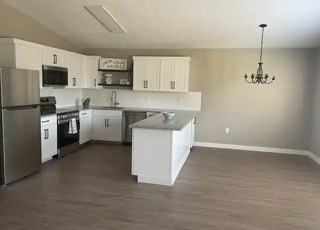 Property at 740 NE Loper Ave, Prineville, OR, 97754, 3 beds, 2.5 baths, [object Object]