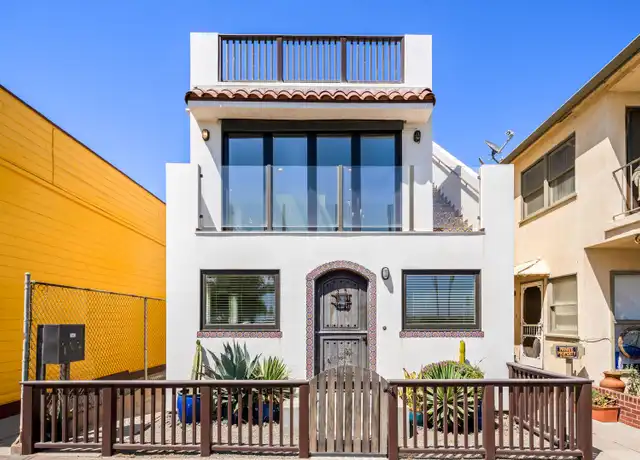 Property at 913 Ocean Ave Unit A, Seal Beach, CA, 90740, 2 beds, 2 baths, [object Object]