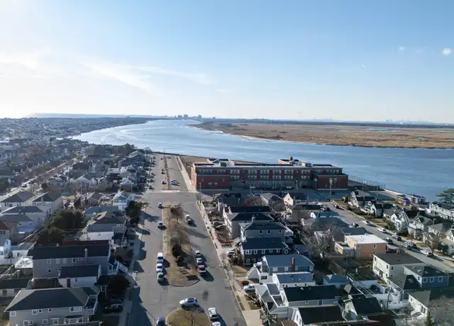 Property at 535 W Hudson St, Long Beach, NY, 11561, 3 beds, 3.5 baths, [object Object]