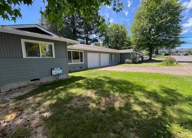Property at 3200 Aquarius Blvd Unit B, Newberg, OR, 97132, 2 beds, 1 bath, [object Object]