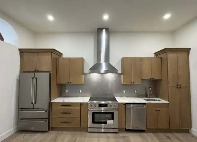 Property at 100 Captains Row, Chelsea, MA, 02150, 2 beds, 2 baths, [object Object]