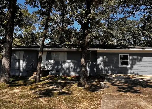 Property at 1904 Edwin Ave, Pearl, MS, 39208, 4 beds, 2 baths, [object Object]