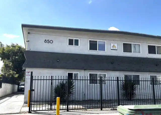 Property at 850 W 95th St Unit 5, Los Angeles, CA, 90044, 2 beds, 2 baths, [object Object]