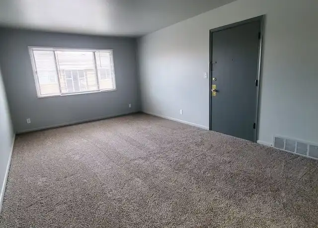 Property at 1115 N 48th St Unit 47589, Omaha, NE, 68132, 2 beds, 1 bath, [object Object]
