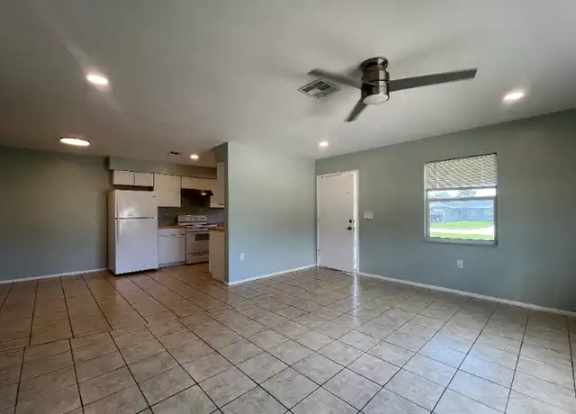 Property at 2507 Terry Ln Unit 2507, Sarasota, FL, 34231, 2 beds, 1.5 baths, [object Object]