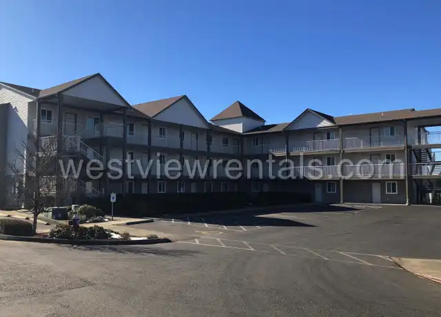 Property at 135 Prince Ave Unit 202, Bellingham, WA, 98226, 2 beds, 1.5 baths, [object Object]