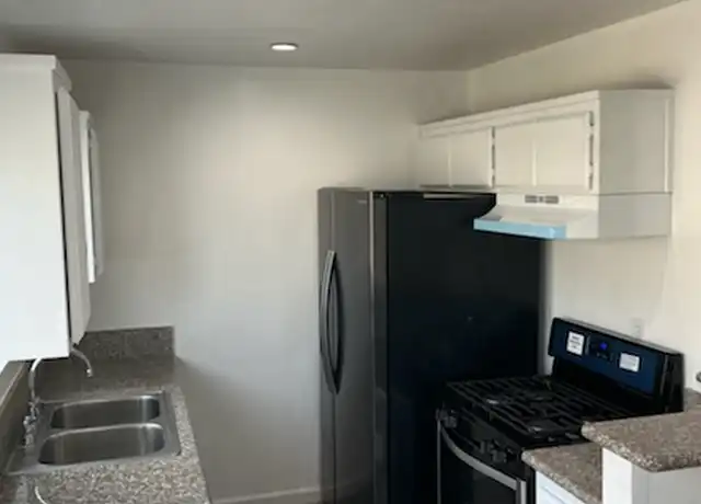Property at 5529 Fulcher Ave Unit 104, North Hollywood, CA, 91601, 1 bed, 1 bath, [object Object]