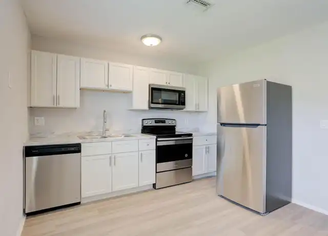 Property at 6590 Jupiter Gardens Blvd Unit H, Jupiter, FL, 33458, 3 beds, 1 bath, [object Object]