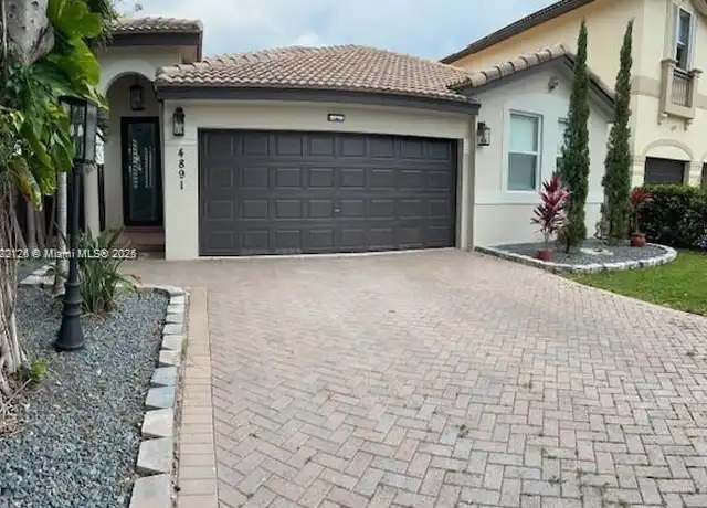 Property at 4891 NW 109th Ct #4891, Doral, FL, 33178, 3 beds, 2 baths, [object Object]