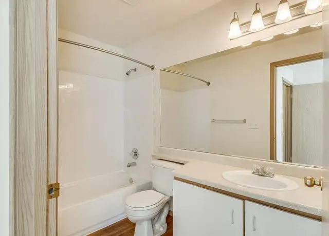 Photo of 20455 1st Ave NE, Poulsbo, WA 98370