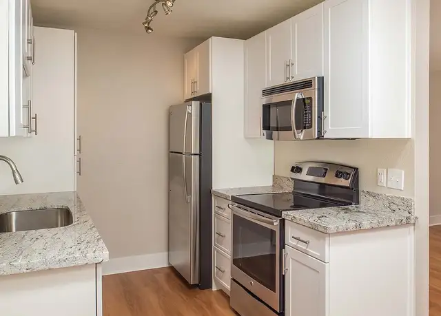 Photo of 670 Hickey Blvd, Pacifica, CA 94044