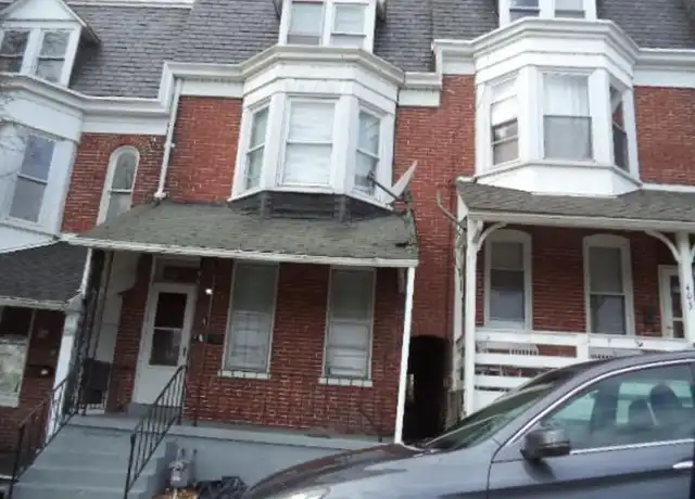 Property at 405 W North St, York, PA, 17401, 5 beds, 1 bath, [object Object]