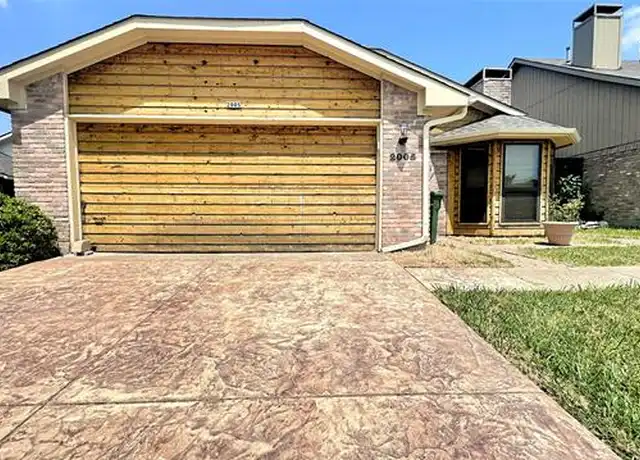 Property at 2005 Verlaine Dr, Carrollton, TX, 75007, 2 beds, 2 baths, [object Object]