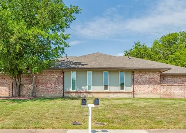 Property at 1803 Bristol Cv Unit 1803, Plano, TX, 75074, 3 beds, 2 baths, [object Object]