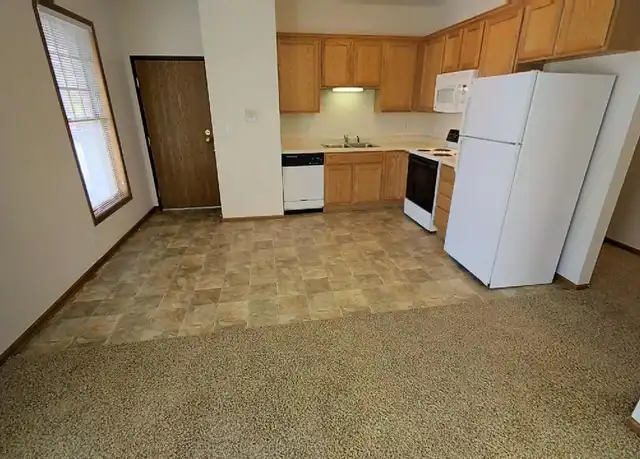 Property at 2816 Stange Rd #2, Ames, IA, 50010, 1 bed, 1 bath, [object Object]